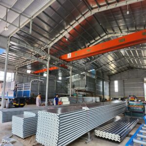 Mái tôn chống nóng 3 lớp hiệu quả - Tôn xốp PU Bình Phước